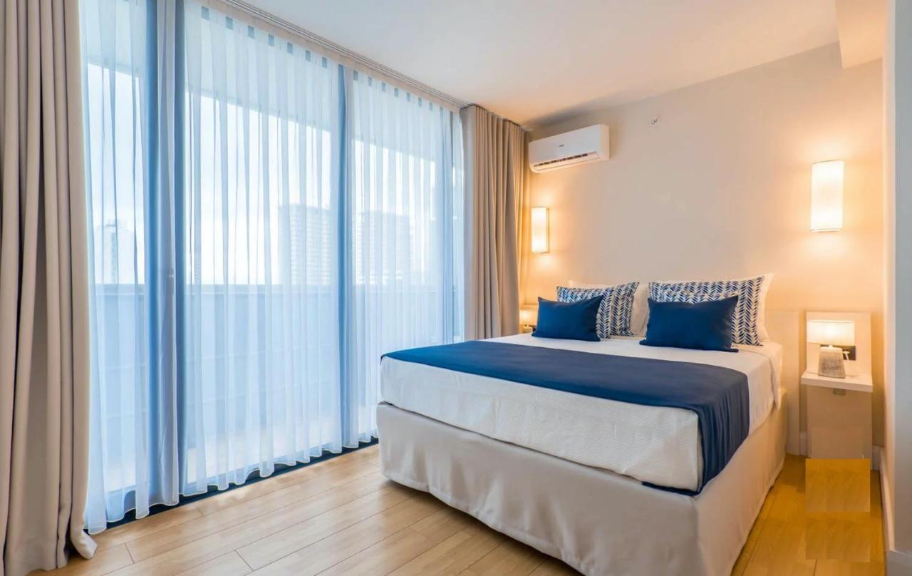 Orbi City Suite Sea View In Batumi Aparthotel Exterior photo